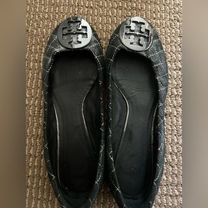 Tory Burch black and white size 7.5 Minnie Travel Ballet Flats